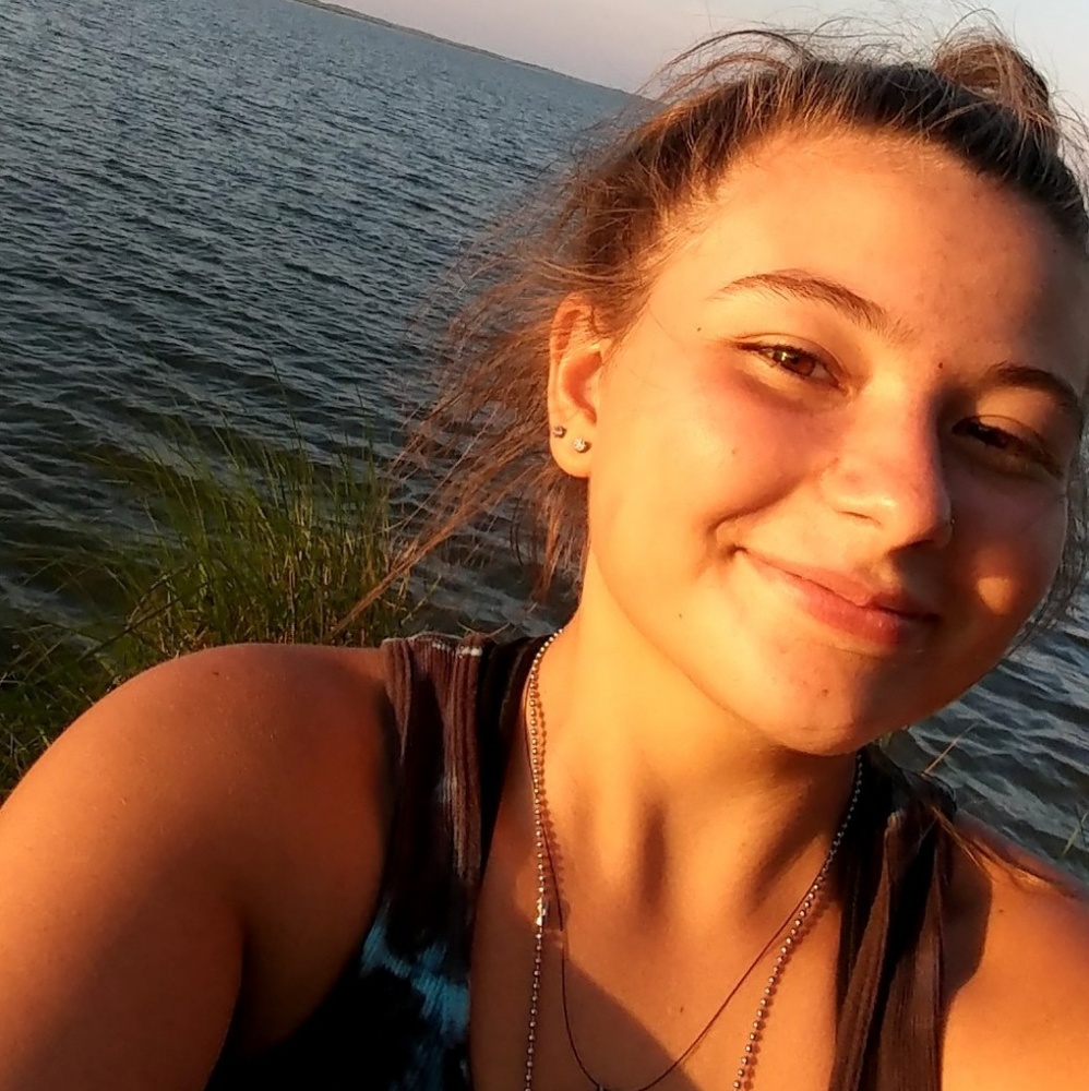 Meet your Posher, Sierra